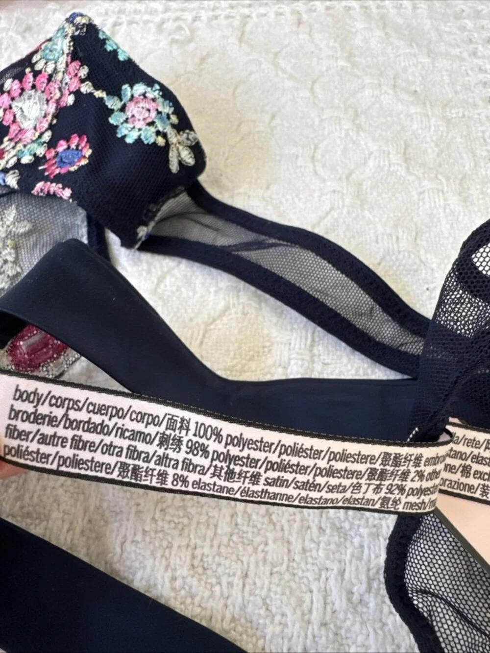 VICTORIA'S SECRET COLLECTORS M DREAM ANGELS EMBROIDERED LACE THONG PANTIES NWT
